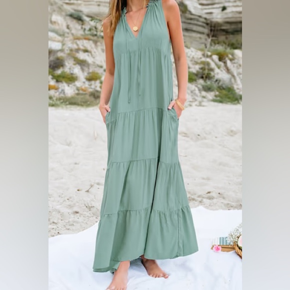 CUPSHE Green Sleeveless Tie Neck Maxi Dress